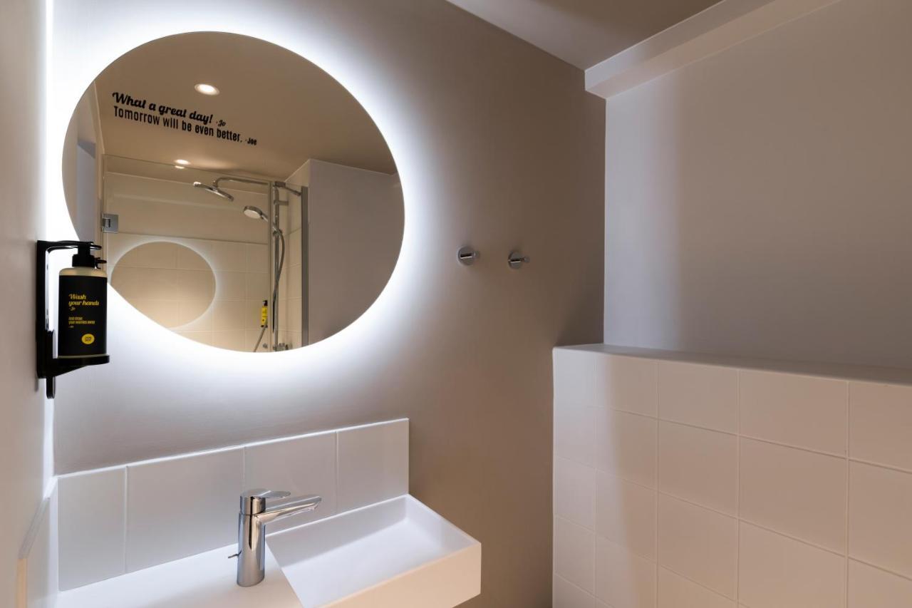 Double Room Private Bathroom