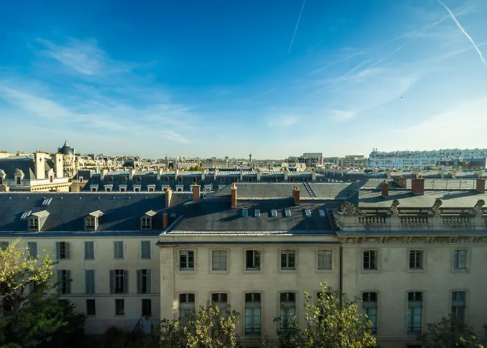 The People - Paris Marais Hostel